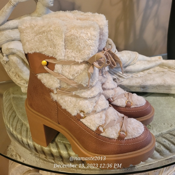 Dolce Vita Celtic Boots Brown Leather Lug Sole Faux Fur Designer Luxury #559 - Picture 13 of 17